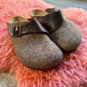 Birkenstock Wool Buckled Clog Mules Sz 6.5